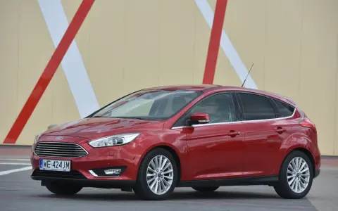 Ile pali Ford Focus 1.6 benzyna? Prawda o spalaniu i LPG