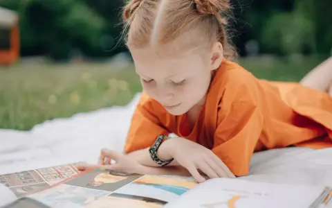 Chcę wiedzieć wszystko! Moja Pierwsza Encyklopedia, która bawi, uczy i zaskakuje.