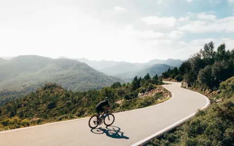 Tourmalet rozstrzygnął: żółta koszulka wróciła do Pogačara