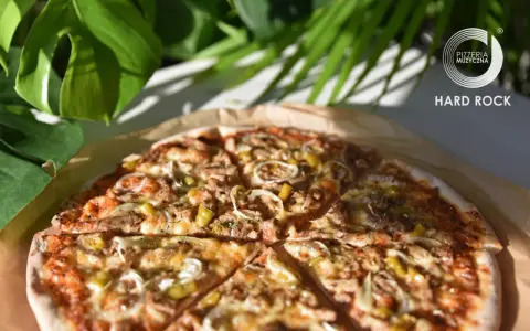 Pizza: fast food czy kulinarny majstersztyk? Rozwiewamy wątpliwości