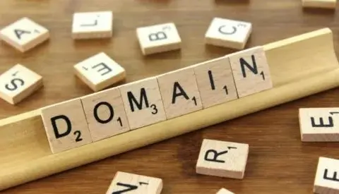 Domena internetowa: Twój adres w sieci. Zrozum, zanim kupisz!