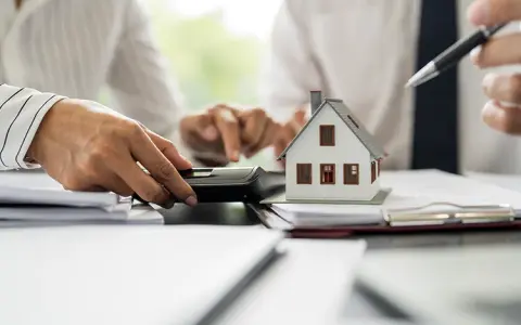 Sprzedaż długu z hipoteką: Co to dla Ciebie znaczy i jak działać?