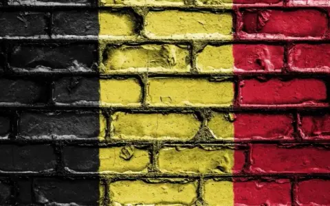 Jak wygląda flaga Belgii? Odkryj jej kolory i historię