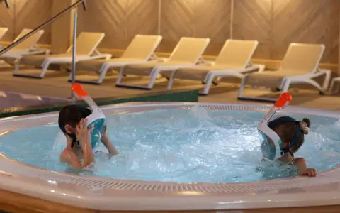 Hotel resort - co to znaczy i jakie ma kluczowe cechy?