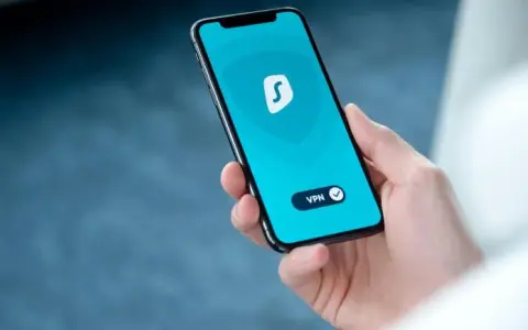 Do czego służy VPN w telefonie? Ochrona prywatności i bezpieczeństwo