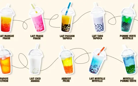 Dix bubble tea aux saveurs variées : mangue fraise, fraise, passion tapioca, taro, pomme verte myrtille, papaye citron, coco ananas, abricot pêche, myrtille, et myrtille pomme verte.