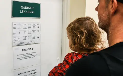 Zmiana lekarza POZ: Jak zrobić to krok po kroku i bezpłatnie?