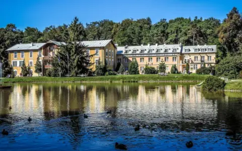 Nałęczów: Odkryj najpiękniejsze atrakcje uzdrowiska i okolic