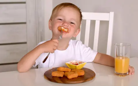 Obiady dla dzieci: Szybkie, zdrowe dania dla niejadka!