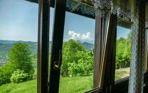 Bacówka pod Bereśnikiem - idealne miejsce na wypoczynek w górach