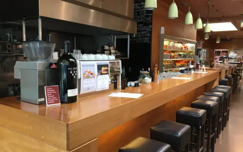 Freddies Hürth: Moderne Hausmannskost & mehr | Infos & Bewertungen