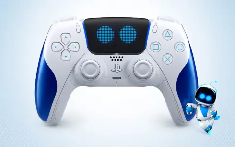 Biało-niebieski pad PS5 z Astro Botem. Nowe, stylowe kolory kontrolera PS5.