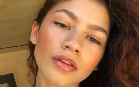 Natürlicher Make-up-Look: So einfach erreichst du den perfekten Glow