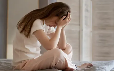 Czy PTSD to choroba psychiczna? Zrozumienie skutków i objawów