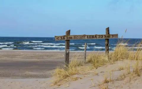 Słupsk od morza: Jak blisko? Przewodnik po plażach i dojeździe