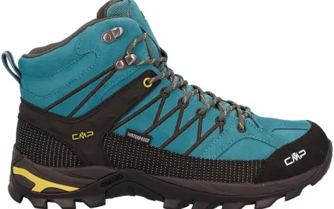 Türkiser CMP Wanderschuh mit Schnürung und gelben Akzenten. Die Sohle ist robust und für Outdoor-Aktivitäten konzipiert. Wie fallen CMP Schuhe aus?