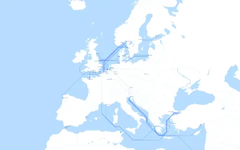 Mapa Europy z zaznaczonymi trasami morskimi i lądowymi, łączącymi porty od Portugalii po Turcję i Morze Czarne. Widać tu dfds, czyli połączenia między Wielką Brytanią, Skandynawią i Europą kontynentalną.