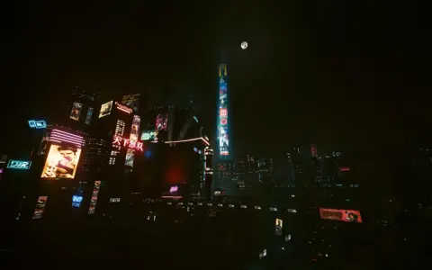 Mroczna, neonowa nocna miasto, pełne reklam i wieżowców. Księżyc w pełni oświetla futurystyczny krajobraz.