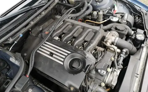 Silnik wysokoprężny to Diesel? Wyjaśniamy raz na zawsze!