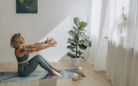 Joga czy Pilates? Wybierz idealną aktywność dla siebie!