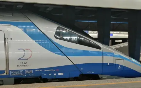 IC pociąg co to znaczy? Poznaj wygodne połączenia kolejowe w Polsce