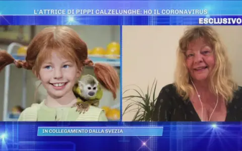 Pippi Calzelunghe a 70 anni: l'attrice Inger Nilsson, con il suo scimmiotto, in collegamento dalla Svezia.