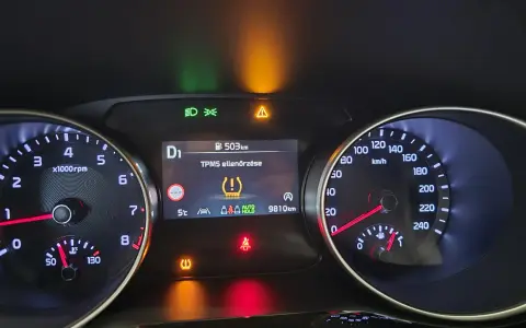 Świeci TPMS w Kia Sportage? Zresetuj kontrolkę ciśnienia sam!