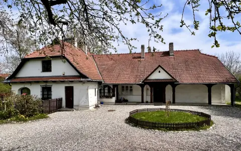 Rydlówka: Jak dworek w Bronowicach ożywia „Wesele” Wyspiańskiego?