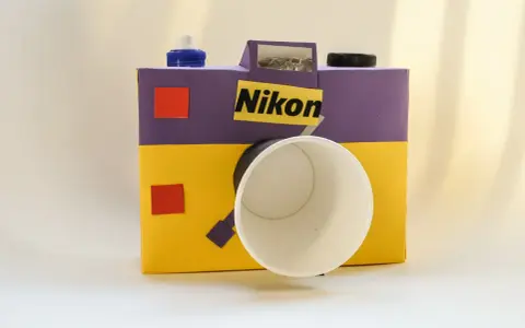 Jak zrobić aparat fotograficzny z papieru – łatwe kroki do stworzenia unikalnego projektu