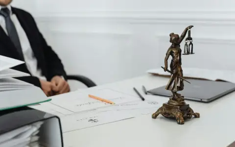 Jak pobierać opłaty za wynajem? Pełen przewodnik dla właściciela