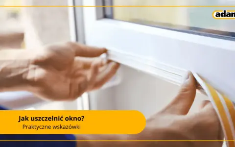Ręce przykładają uszczelkę do okna, pokazując jak uszczelnić okna na zimę. Praktyczne wskazówki.