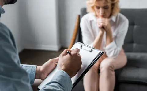 Psychoterapia na depresję: Zrozum, jak odzyskać kontrolę