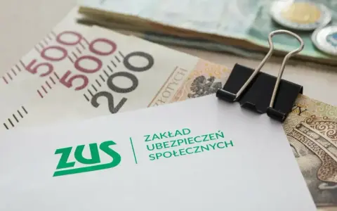 ZUS i pieniądze, symbolizujące rodzicielskie świadczenie uzupełniające.