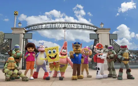 ¿Cómo comprar entradas de parques de atracciones más baratas?