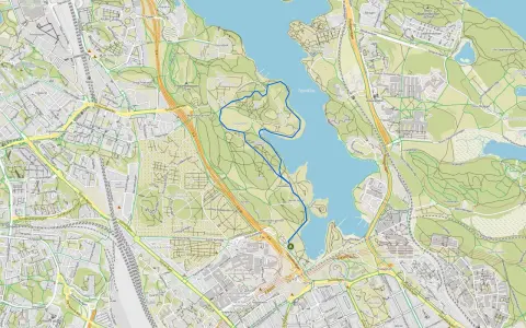 En blå linje markerar en promenad runt Brunnsviken, med Hagaparken och Universitetet synliga.