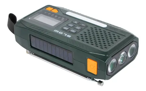 Zielone radio bez prądu z panelem słonecznym, latarką i anteną. Idealne na wypadek awarii.
