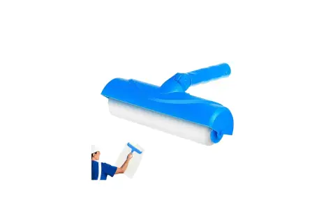 Rodillo pintar techo azul, ideal para renovar espacios. Un pintor lo usa para pintar una pared.