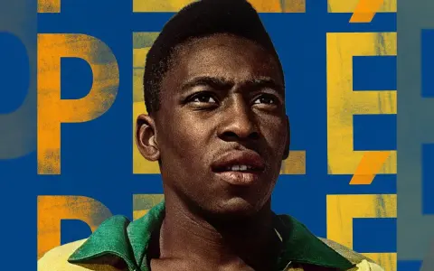 Portret młodego Pelé na tle wielkich, żółtych liter. Ile złotych piłek ma Pelé? Tyle, ile zdobył tytułów mistrza świata!