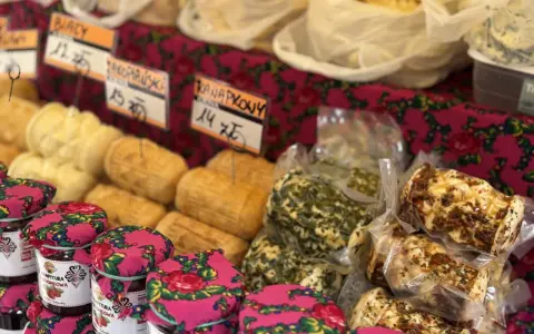 Bacówki Bukowina Tatrzańska: Jak rozpoznać prawdziwy oscypek?