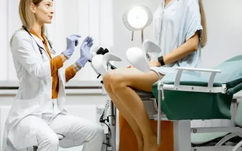 Vorsorge Frauenarzt: So schützen Sie Ihre Gesundheit effektiv