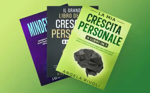 Tre libri per la crescita personale, uno verde brillante con un cervello stilizzato, uno nero e uno viola, disposti su uno sfondo verde.