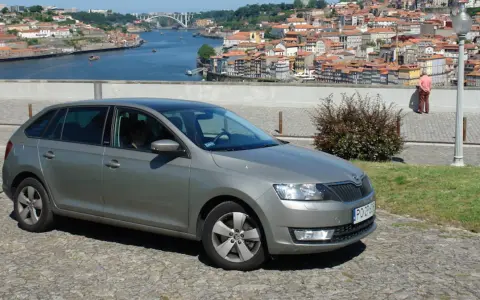 Pojemność baku Skoda Rapid: 55 litrów? Sprawdź zasięg i wyjątki