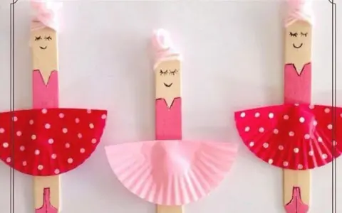 Manualidades para niños: tres bailarinas hechas con palitos de madera, papel y lana. ¡Perfectas para crear!