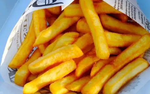 Jak zrobić frytki z McDonald's w domu - idealna chrupkość i smak