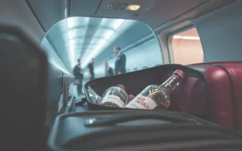 Bagaż rejestrowany Wizz Air: co można przewozić, aby uniknąć problemów