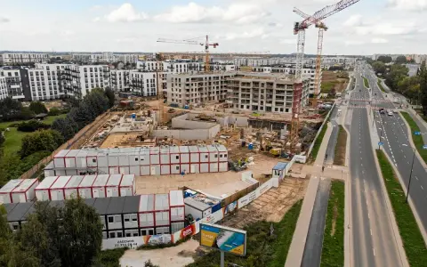 Dlaczego deweloperzy nie podają cen? Poznaj powody i jak negocjować