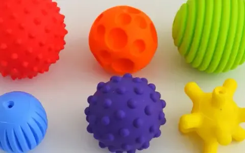 Zaburzenia sensoryczne test – jak rozpoznać problemy u dzieci?