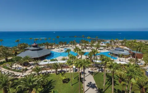 Riu Palace Tenerife 5 estrellas: ¿Tu escapada de lujo en Costa Adeje?