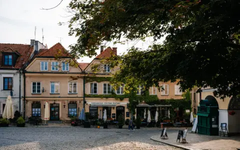 Sandomierz: Gdzie zjeść? Przewodnik po najlepszych restauracjach!