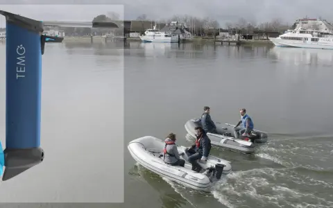 Un moteur TEMO, idéal pour les sorties en bateau. Avis positifs sur sa performance et son silence.